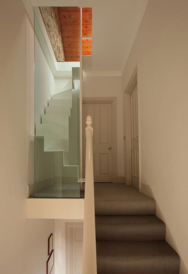 unusual-unique-staircase-modern-home-glass-tiny.jpg