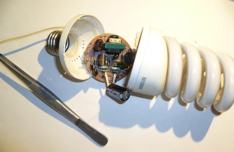 Использование платы питания энергосберегающей лампы в качестве драйвера для светодиодов