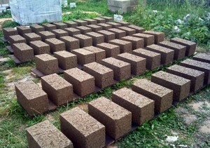 Материалы для изготовления строительных блоков